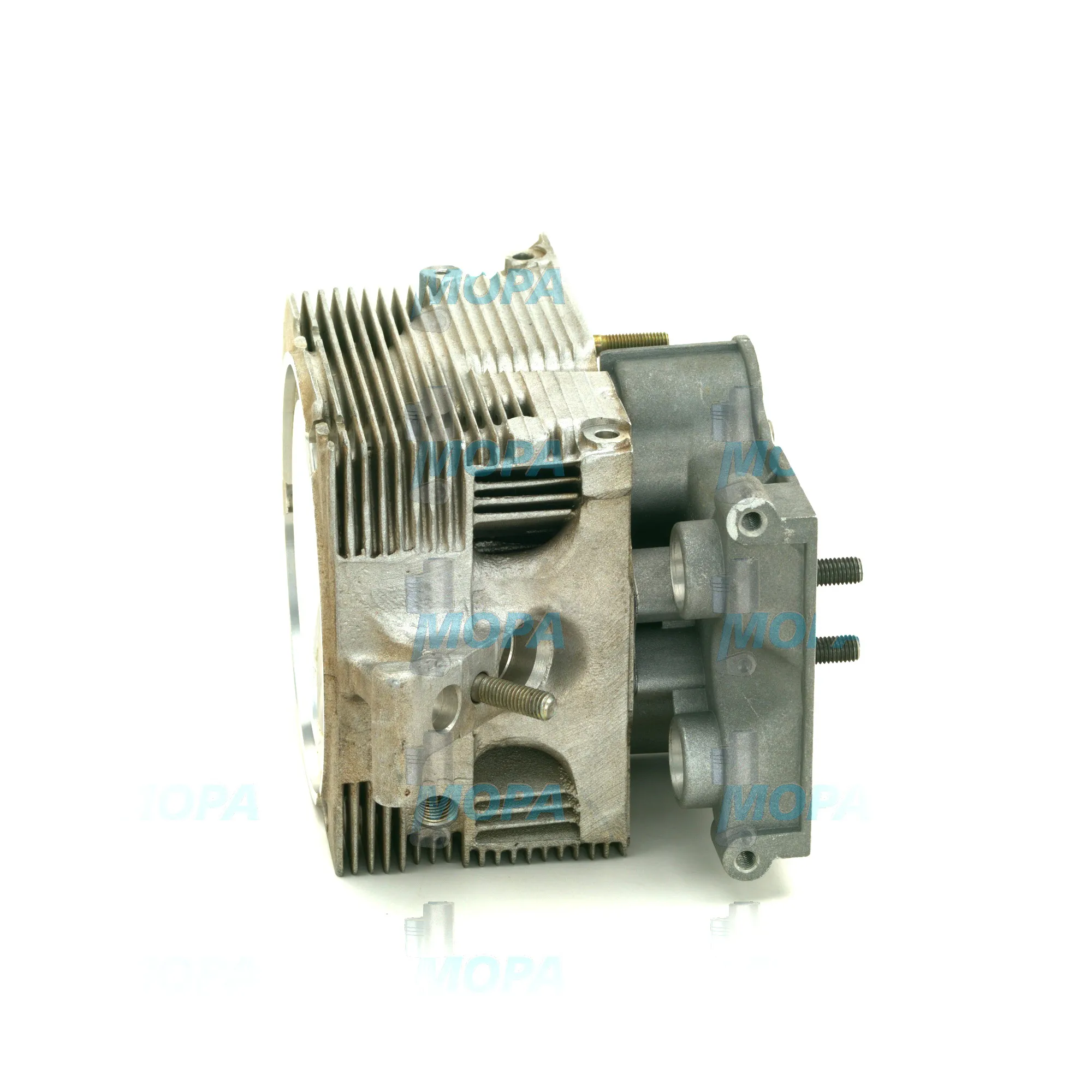 CYLINDER HEAD - 04188760 suitable for Deutz engines 5
